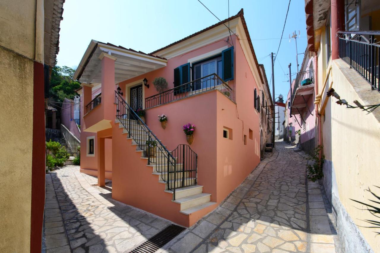 La Maisonette House In The Heart Of Liapades Close To Rovinia Beach & Paleokastritsa Exterior photo